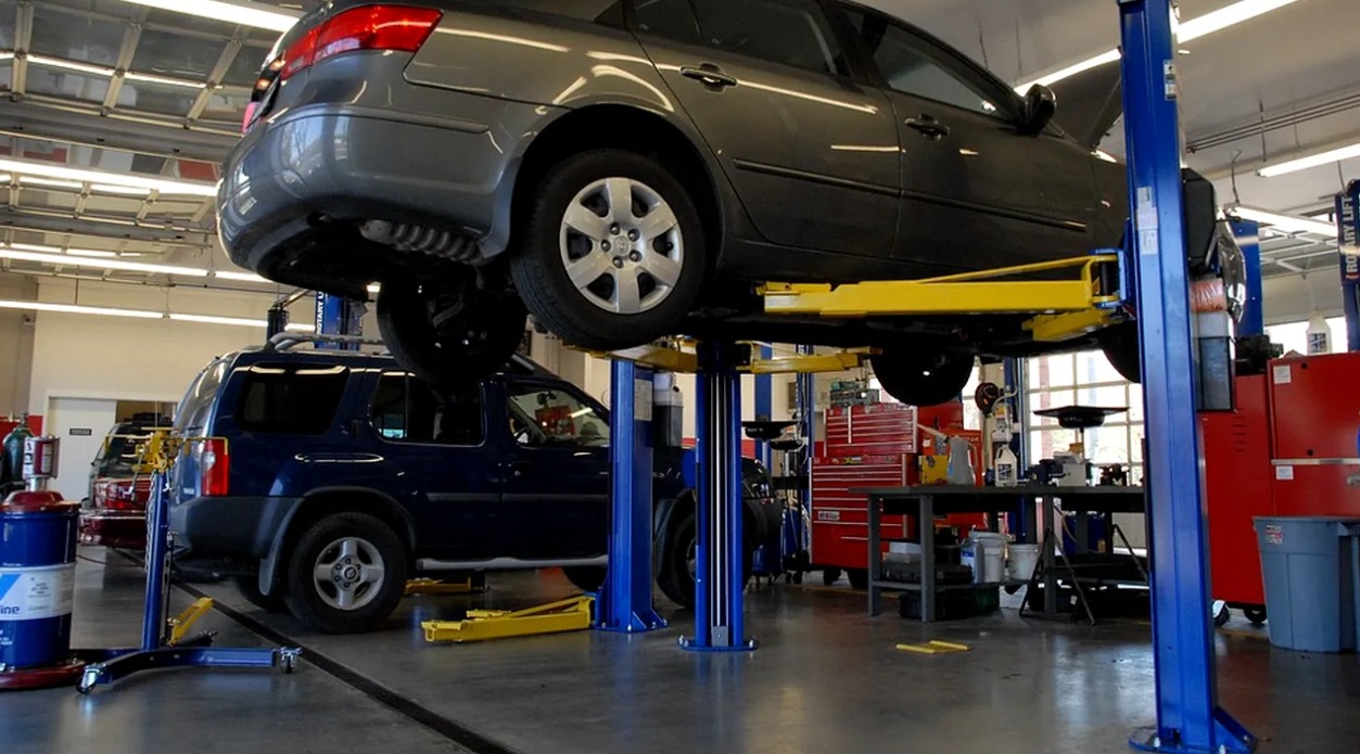 Greșeala banală pe care o fac șoferii zilnic. Costul se vede în timp