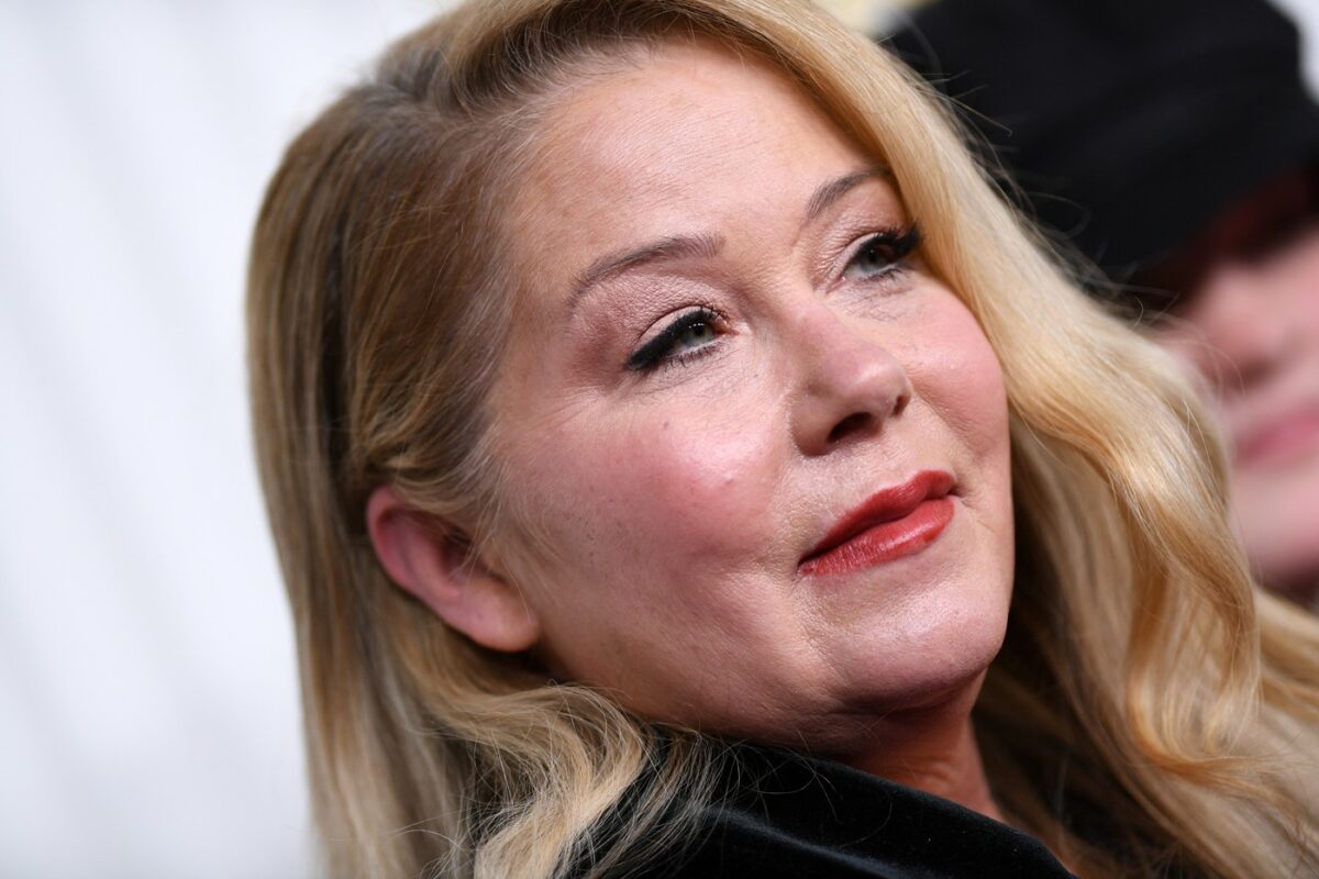 Imagine Stire Christina Applegate, o copilărie marcată de abuzuri: ”M-am simțit rău, speriată și tristă” | 2review.ro