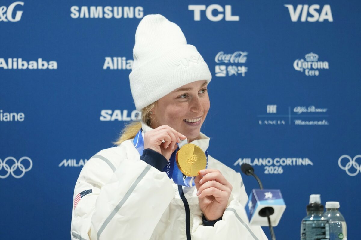 Imagine Stire Ce se întâmplă cu medaliile câștigate de sportivi la Jocurile Olimpice de Iarnă 2026: „Investigăm problema exactă” | 2review.ro