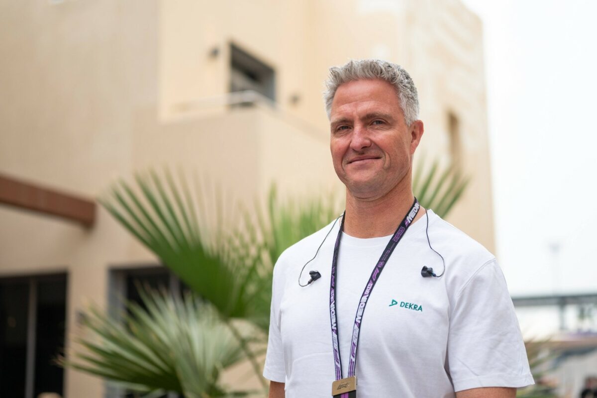 Imagine Stire Fratele lui Michael Schumacher s-a logodit cu iubitul său, cu 14 ani mai tânăr. Cum a reacționat fosta soție a lui Ralf Schumacher | 2review.ro