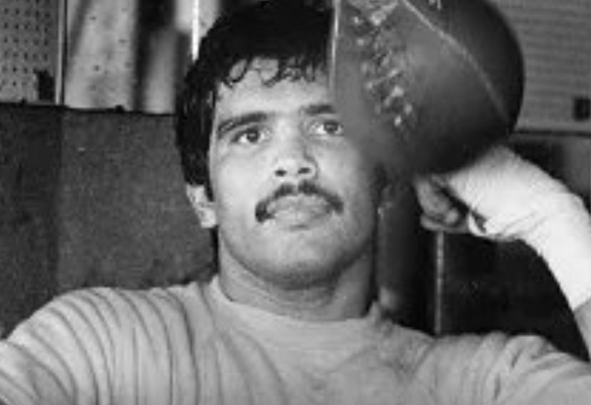 Imagine Stire Fostul star al boxului Ruben Castillo a murit la 68 de ani. Sportivul a dus o lungă luptă cu cancerul | 2review.ro