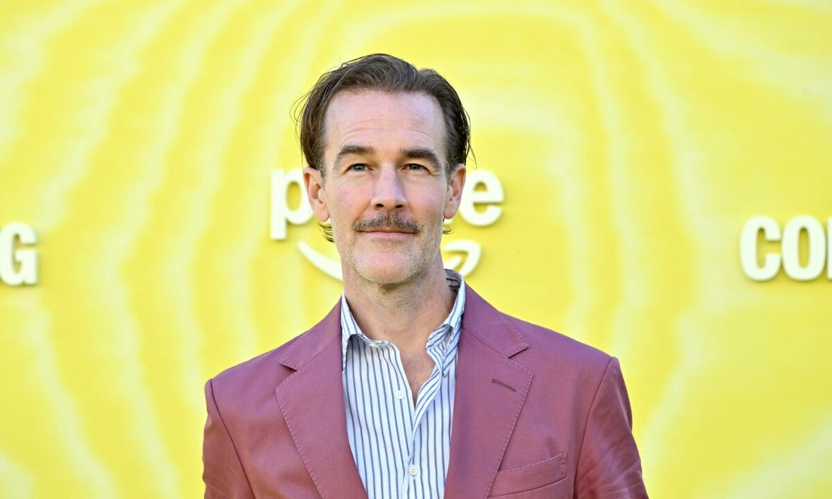 Imagine Stire Ultima poză cu James Van Der Beek, pe patul de spital. Imaginea a fost publicată de un prieten apropiat | 2review.ro