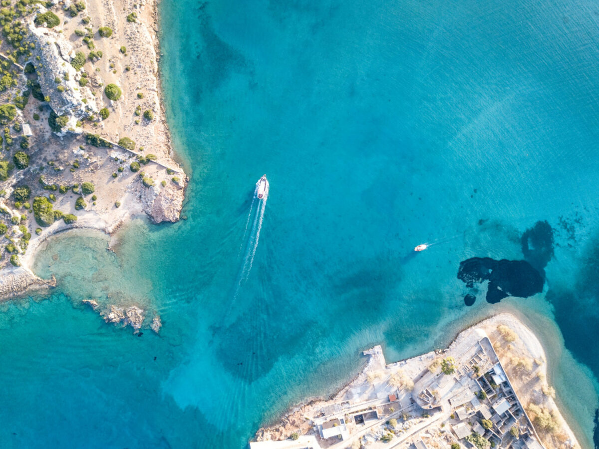 Insula din Grecia luată cu asalt de turiști. Thassos a fost detronată?