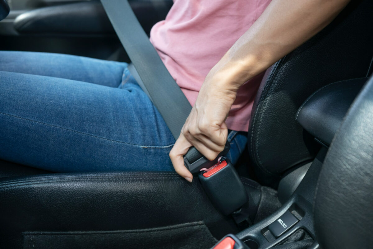 Cine plătește amenda dacă pasagerul nu poartă centura de siguranță. Poliția Rutieră a explicat clar situația