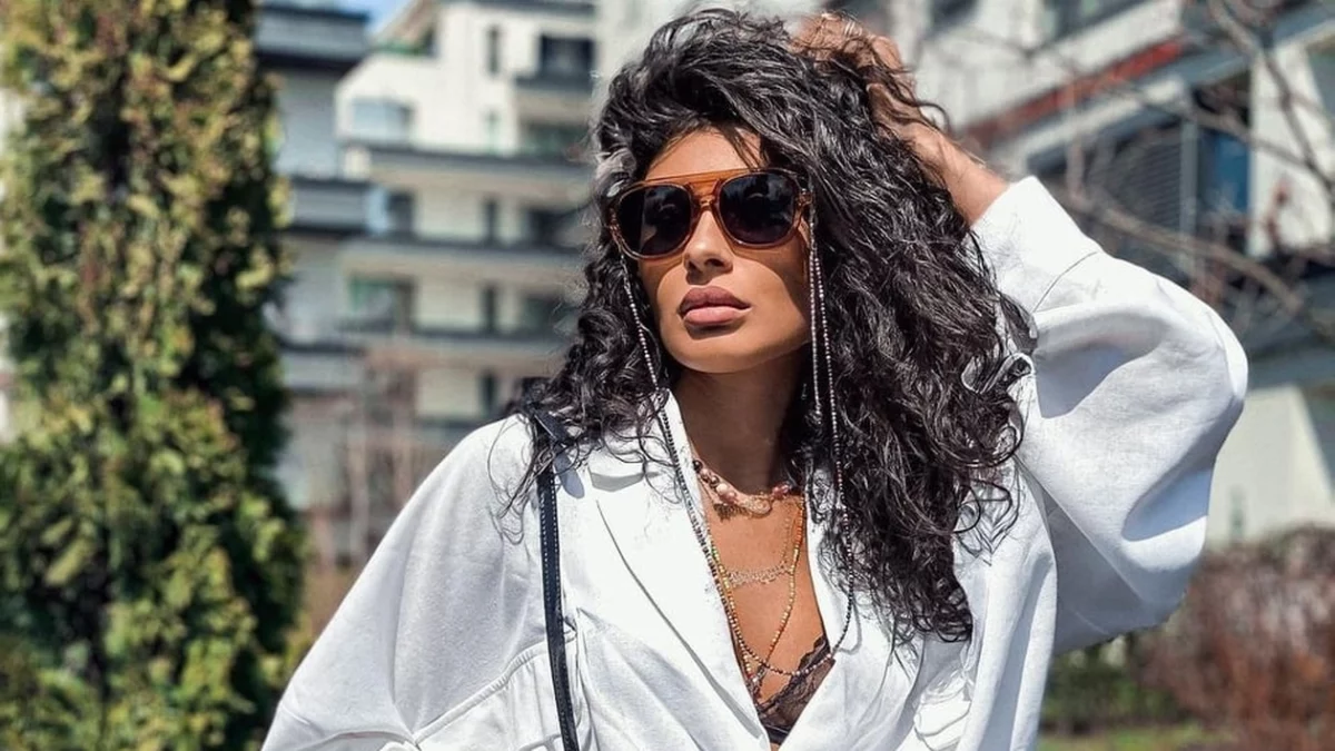 Imagine Stire Marisa Paloma s-a mutat în casă nouă! Cum arată vila de lux a influenceriței: „Mi-am dorit o casă smart” | 2review.ro