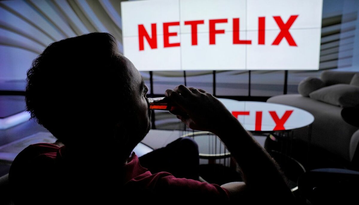 Serialul pe care Netflix l-a anulat, după ce confirmase deja sezonul doi