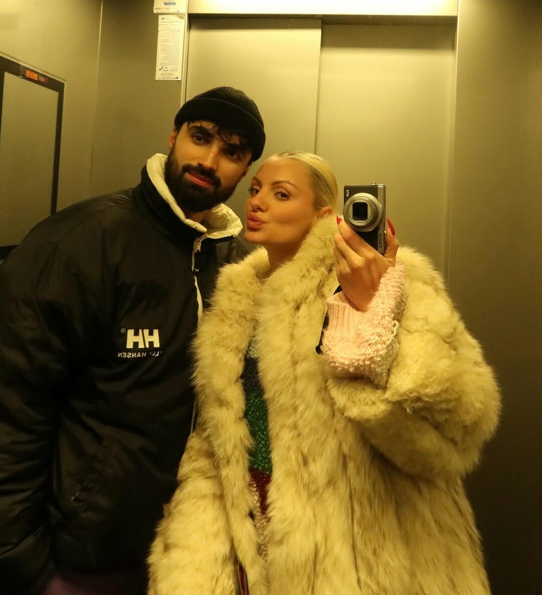 Vedeta a făcut recent publică relația cu partenerul ei