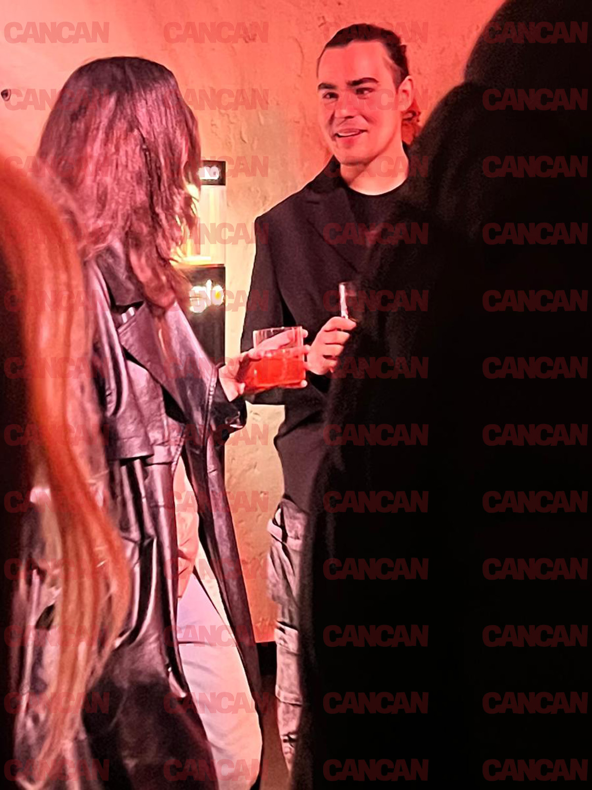 Radu Ștefan Bănică, apropieri de o domnișoară misterioasă