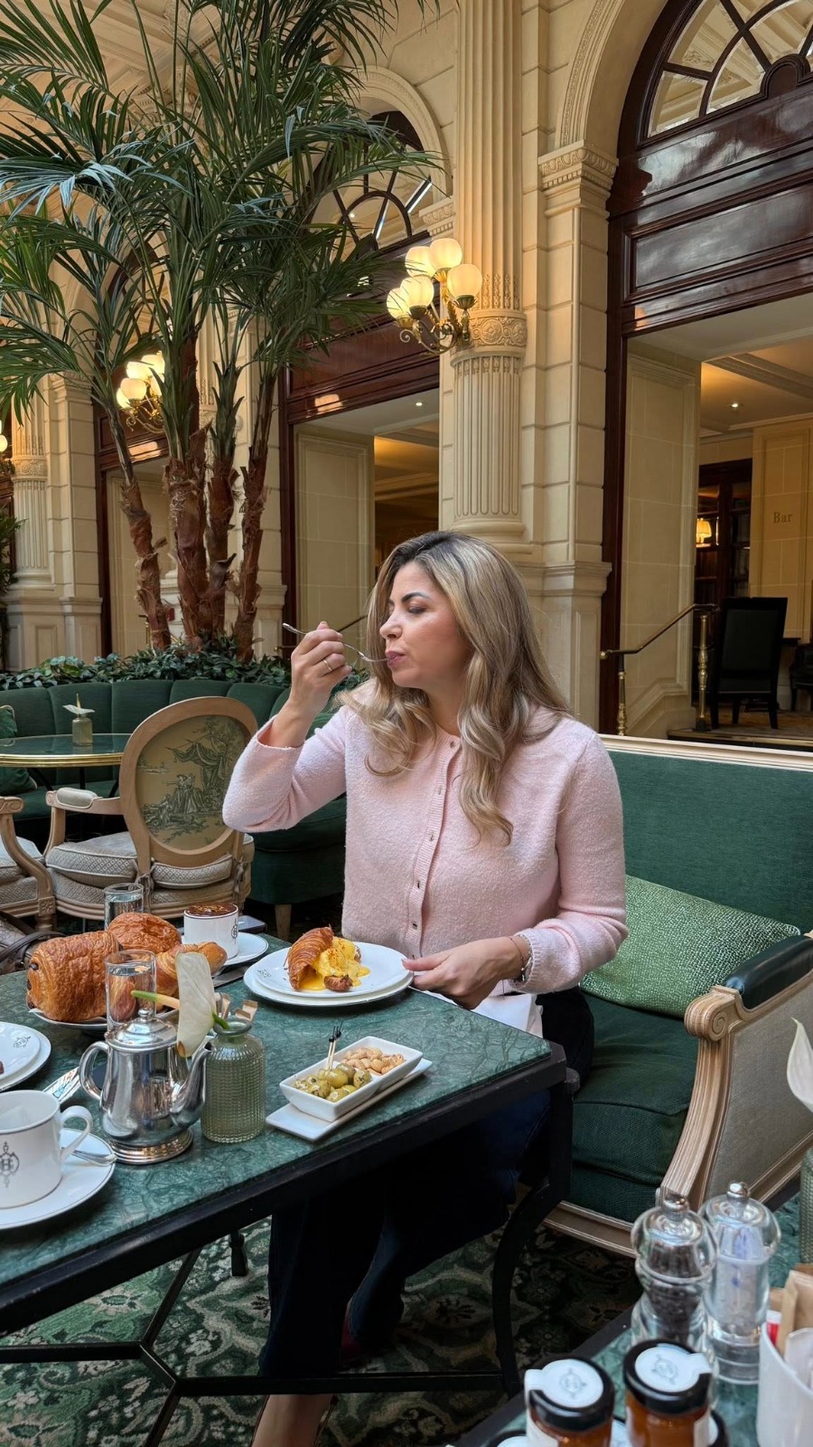 Motivul inacceptabil pentru care Victoria Postolache a fost dată afară dintr-un restaurant. SURSA: Social media SURSA: 