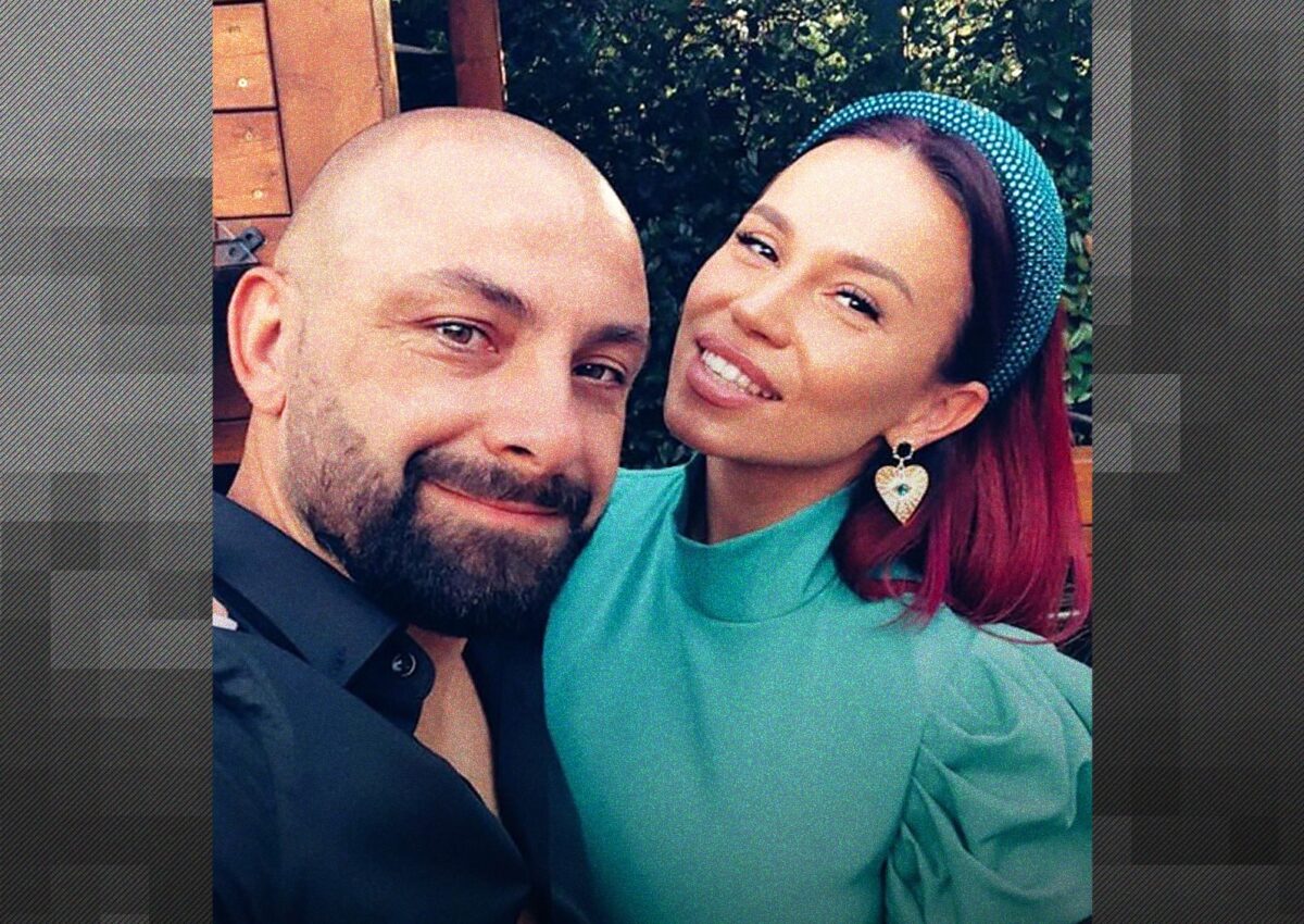 Imagine Stire Mesajul pe care Anca Molnar i l-a trimis soțului printr-o străină. Ce a descoperit la cimitir două săptămâni mai târziu l-a lăsat fără cuvinte! | 2review.ro