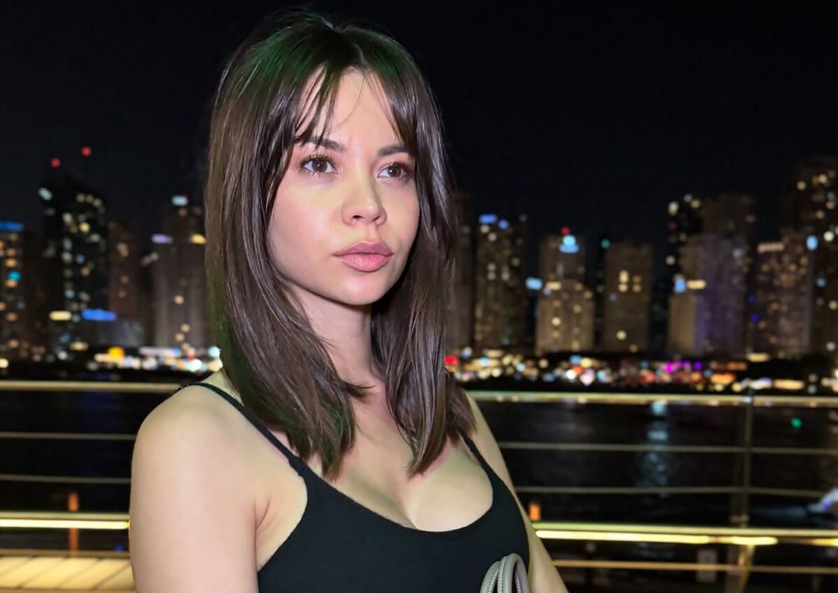 Imagine Stire Ce face Denisa Filcea, de fapt, cu gențile Hermés. Soția lui Flick spune „pas” criptomonedelor și aurului. Are o strategie specială | 2review.ro