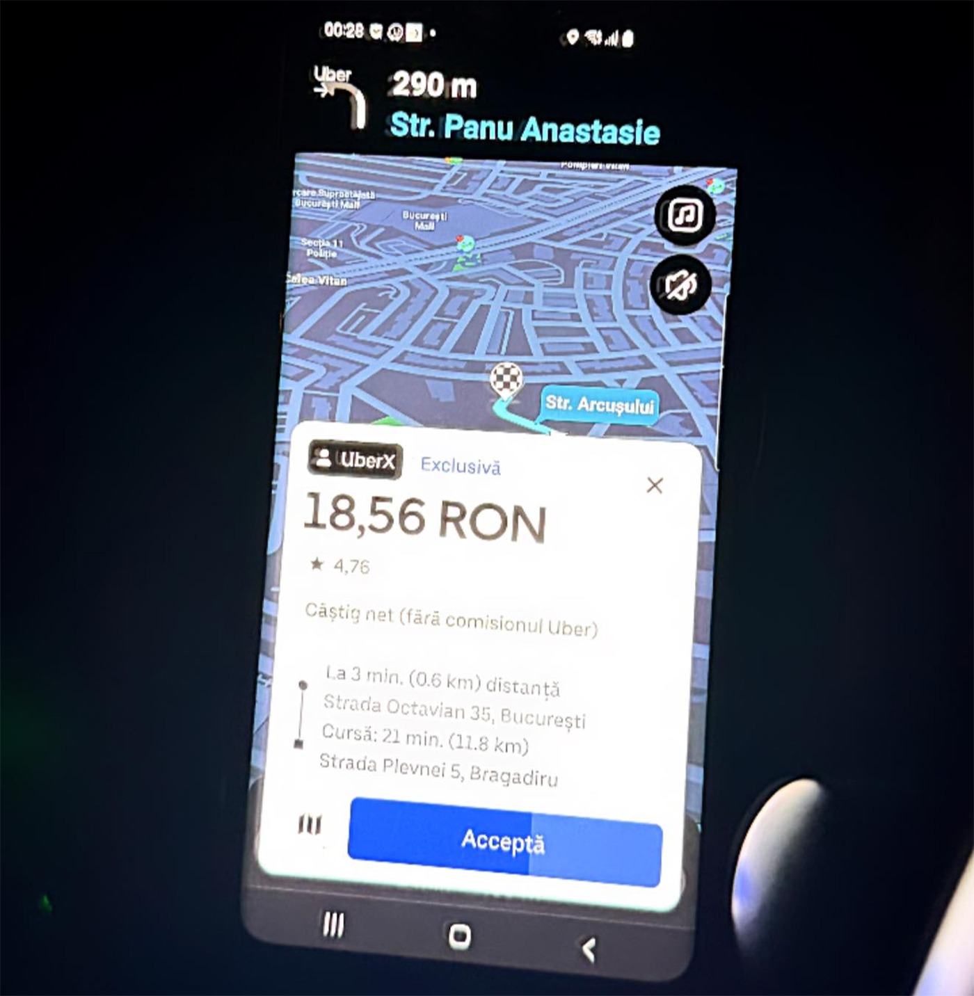 Cât a costat o cursă Uber de 12km