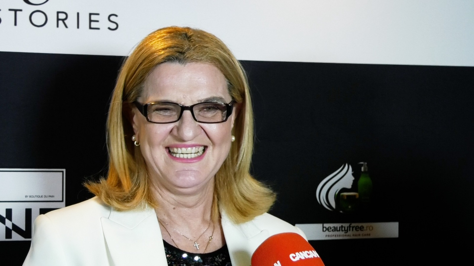 Elisabeta Lipă vrea să fie manechin pe podium la 60 de ani