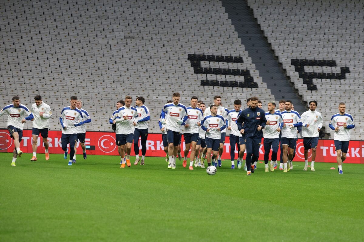 Imagine Stire Unde se transmite la TV meciul Turcia-România, de la barajul CM? Cum poți vedea meciul online | 2review.ro