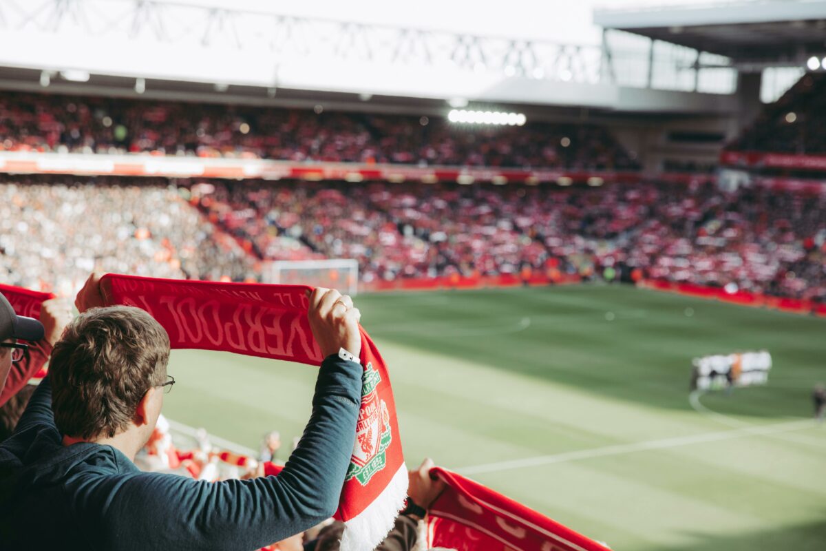 Imagine Stire De ce Anfield rămâne cel mai temut stadion din Premier League în 2026 | 2review.ro