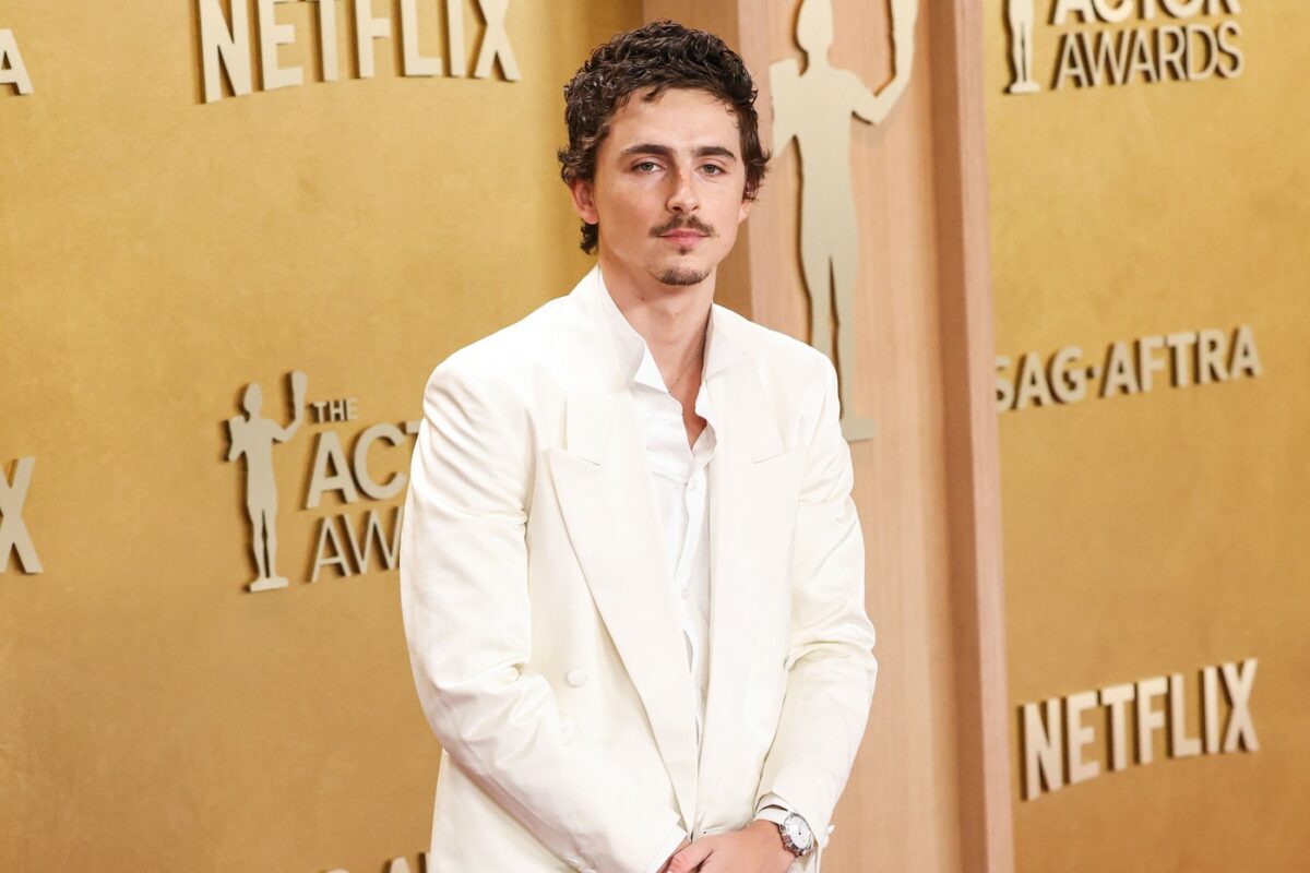 Imagine Stire Timothée Chalamet, ținta criticilor după ce a declarat că „nimănui nu-i pasă de operă și balet”. Scandalul îi va afecta șansele la Premiile Oscar 2026? | 2review.ro