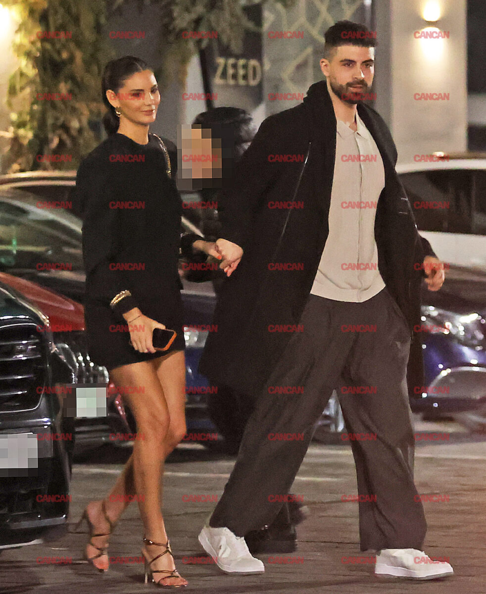 Imagine Stire Ce tarif are iubitul Ramonei Olaru. Suma pe care o cere Steve Ant pentru 45 de minute de cântat | 2review.ro