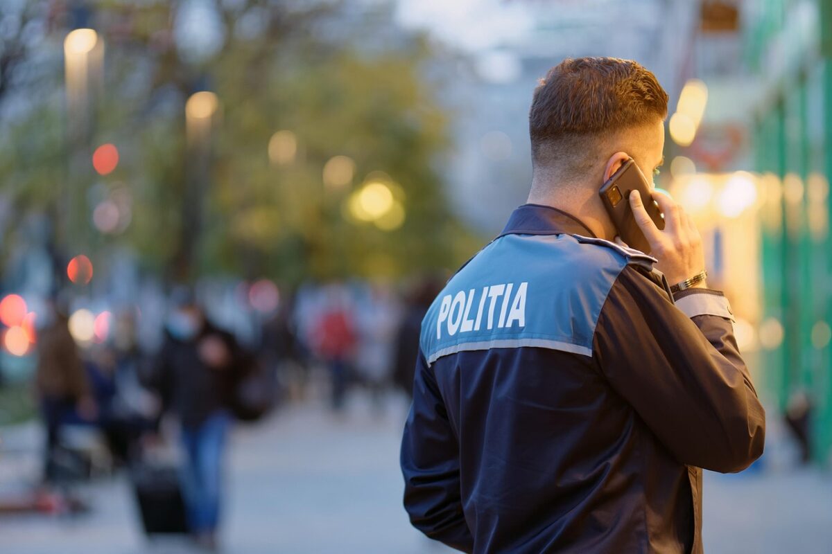 Pericol nou pe străzile din România. Amendă de 1.600 de lei pentru tinerii care încalcă legea