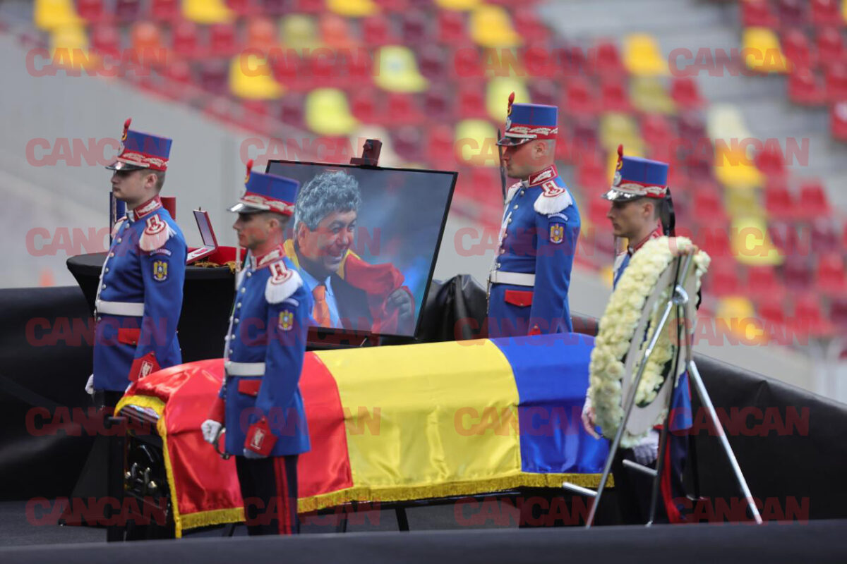 Imagine Stire Marele absent de la omagierea lui Mircea Lucescu. Cine a lipsit de la ceremonie | 2review.ro