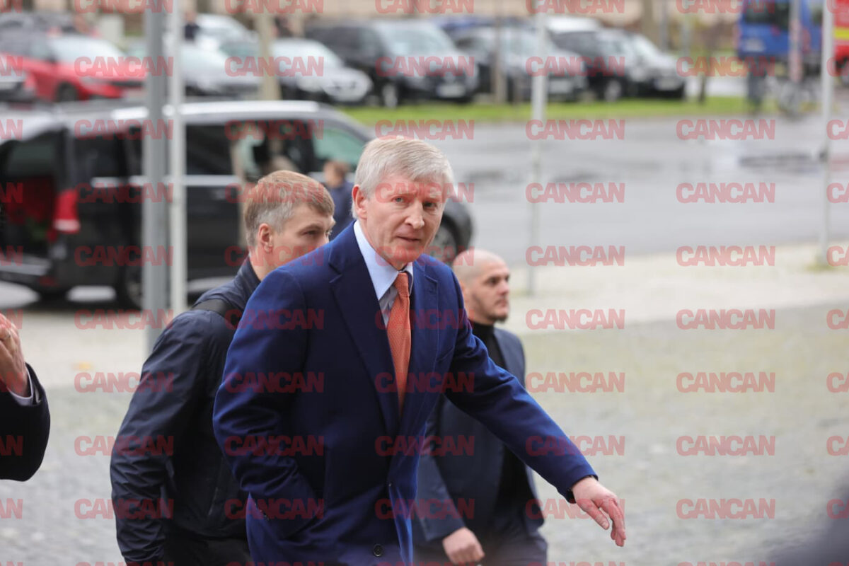 Imagine Stire Rinat Ahmetov, cel mai bogat om din Ucraina a povestit ce a găsit în București la înmormântarea lui Mircea Lucescu | 2review.ro