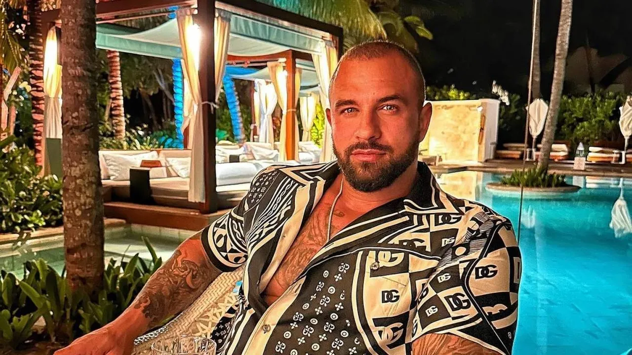 Alex Body Rumano Alex Bodi: „Am lucrat cu ziua!”. Dezvăluiri despre prima „țeapă ...