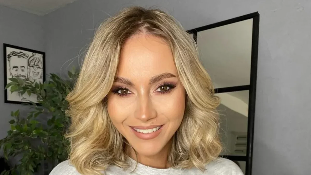 Imagine Stire O nouă despărțire în showbiz! Andreea Perju și iubitul misterios și-au spus adio | 2review.ro