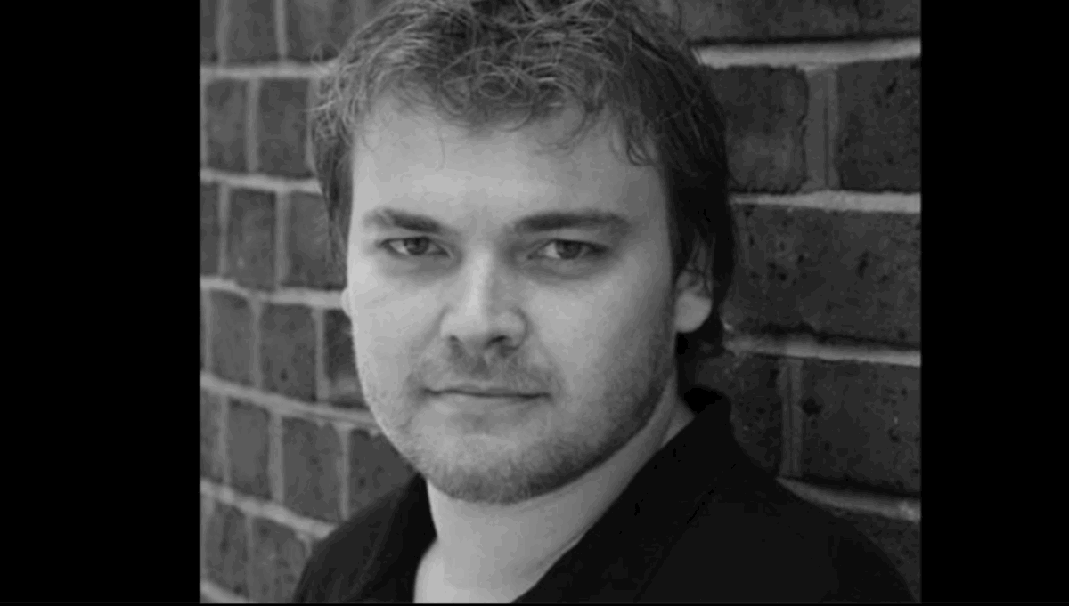 Imagine Stire Doliu în televiziune! Vedeta TV a murit subit la 47 de ani | 2review.ro