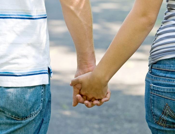 Și-a încercat-o cu antrenorul personal, dar criticul de modă a primit un răspuns dur