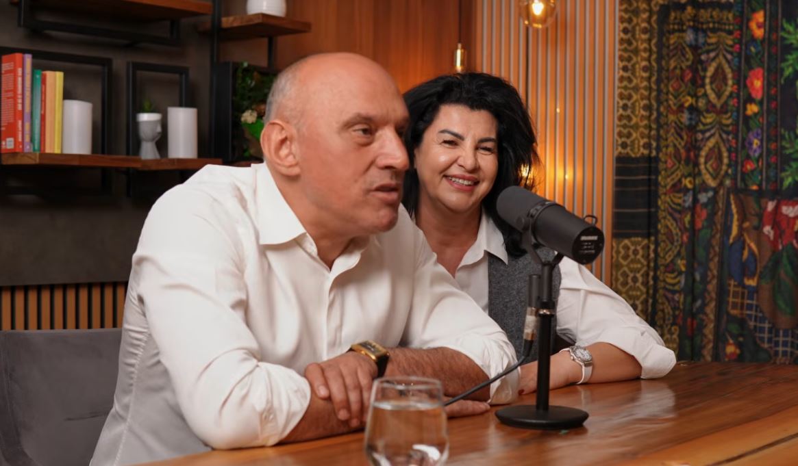 Florin Prunea si Lacramioara au avut o apariția publică în cadrul unui podcast ca un cuplu oficial