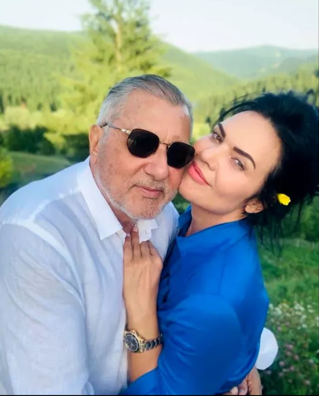 Ce se întâmplă înte Ioana și Ilie Năstase după ce bruneta a înaintat actele de divorț?! 