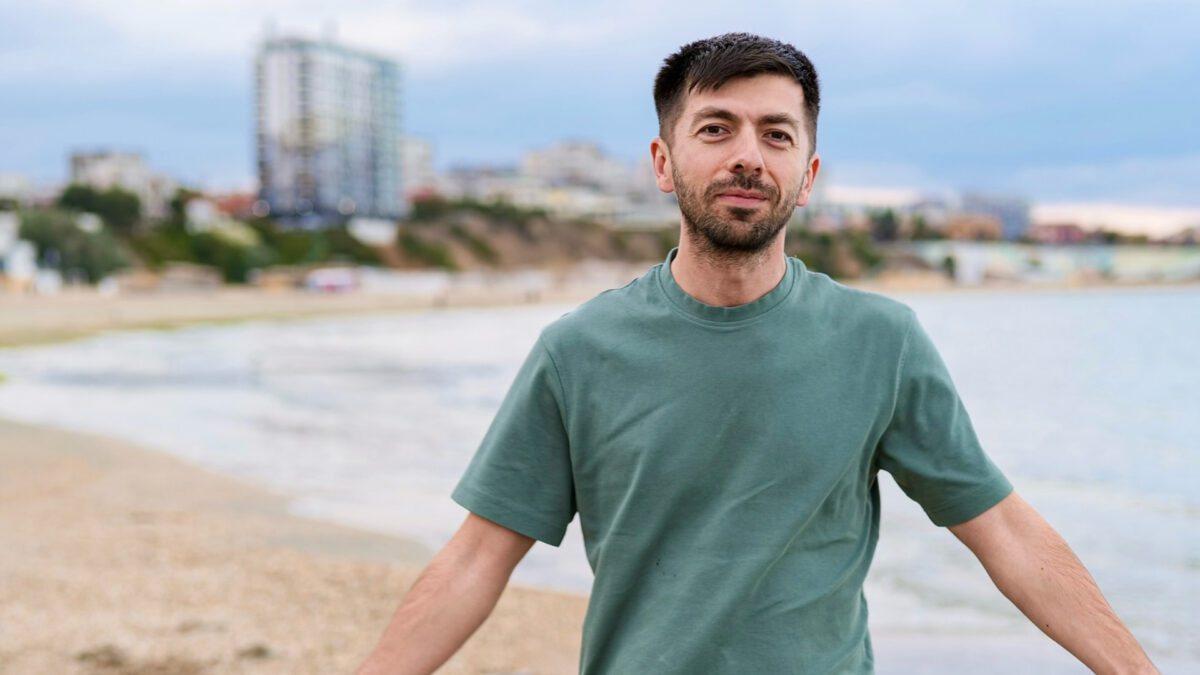 Imagine Stire Cum arată vila cu două etaje a lui Mircea Bravo! Și-a luat casă în cel mai scump oraș din România | 2review.ro