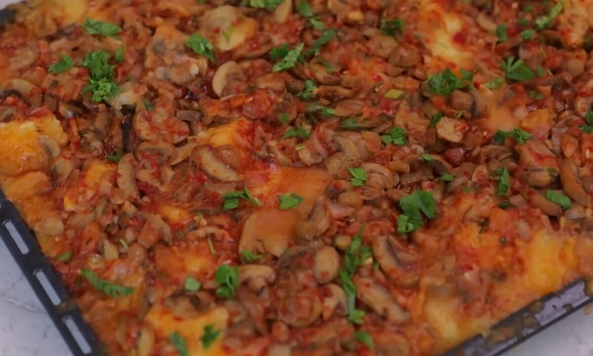 Imagine Stire Musaca de post ca la mănăstire. Rețeta Maicii Cristofora, hrană simplă și binecuvântată | 2review.ro