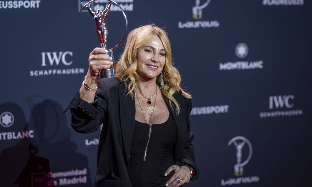 Imagine Stire Cum a fost tratată Nadia Comăneci la Premiile Laureus. Statul român i-a pregătit alte onoruri | 2review.ro