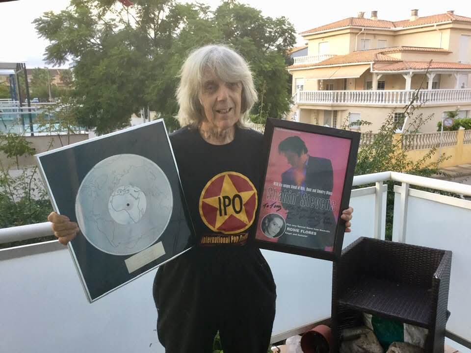 Imagine Stire Doliu în lumea muzicii! A murit legendarul Tony Rivers | 2review.ro