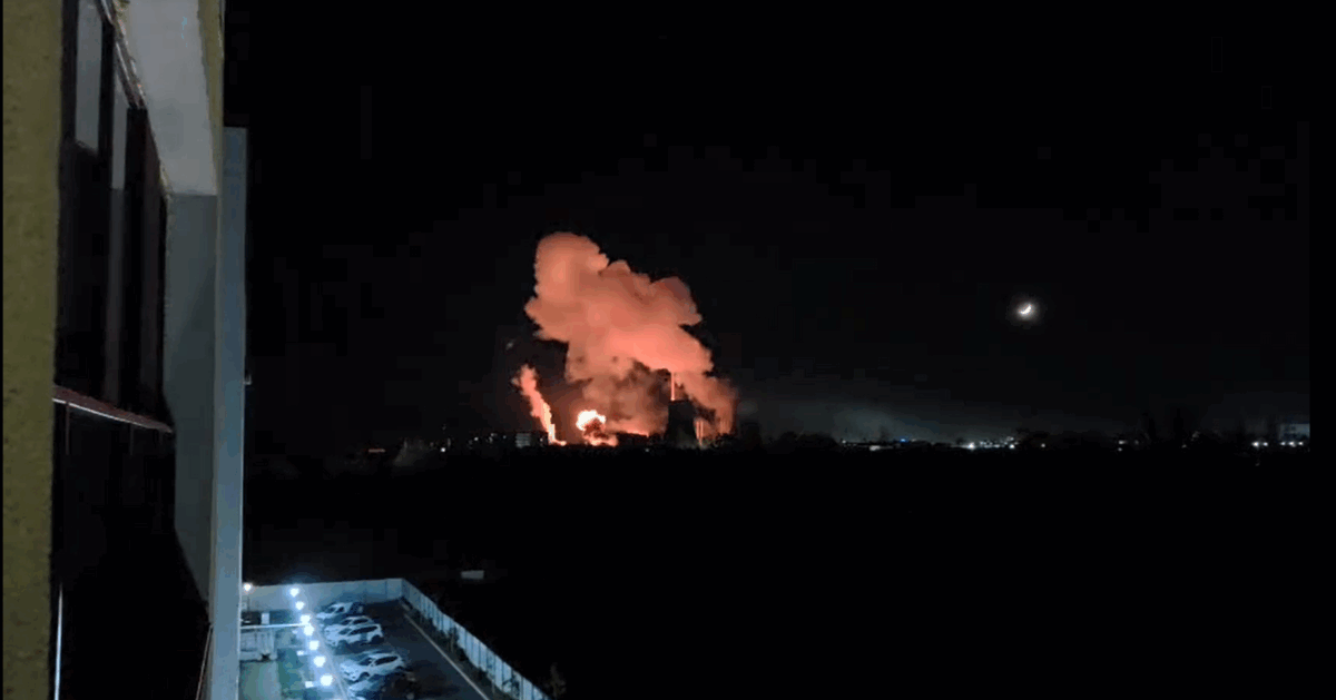 Imagine Stire Ce s-a întâmplat la CET Vest, de fapt? De unde a pornit explozia care a panicat Bucureștiul | 2review.ro