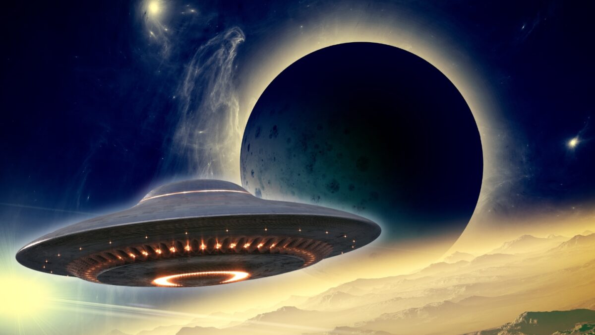 Imagine Stire Cercetătorii avertizează: extratereștrii ar avea o putere pe care nu o putem înțelege sau combate | 2review.ro