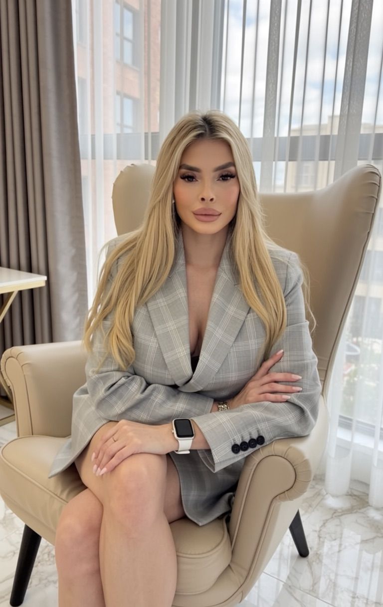 Paula, jurista din Timișoara cu care Stelian Ogică se însoară