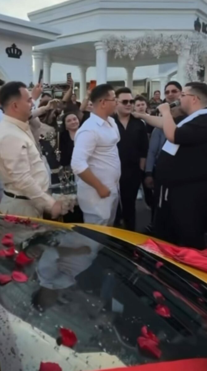 Imagine Stire Cadou de lux la un majorat în România. Lamborghini de 200.000 € pentru un tânăr | 2review.ro