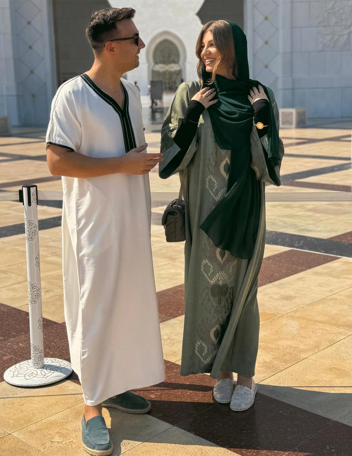 Valentin Sanfira rupe tăcerea! Primele declarații despre divorțul de Codruța, în miez de noapte: 