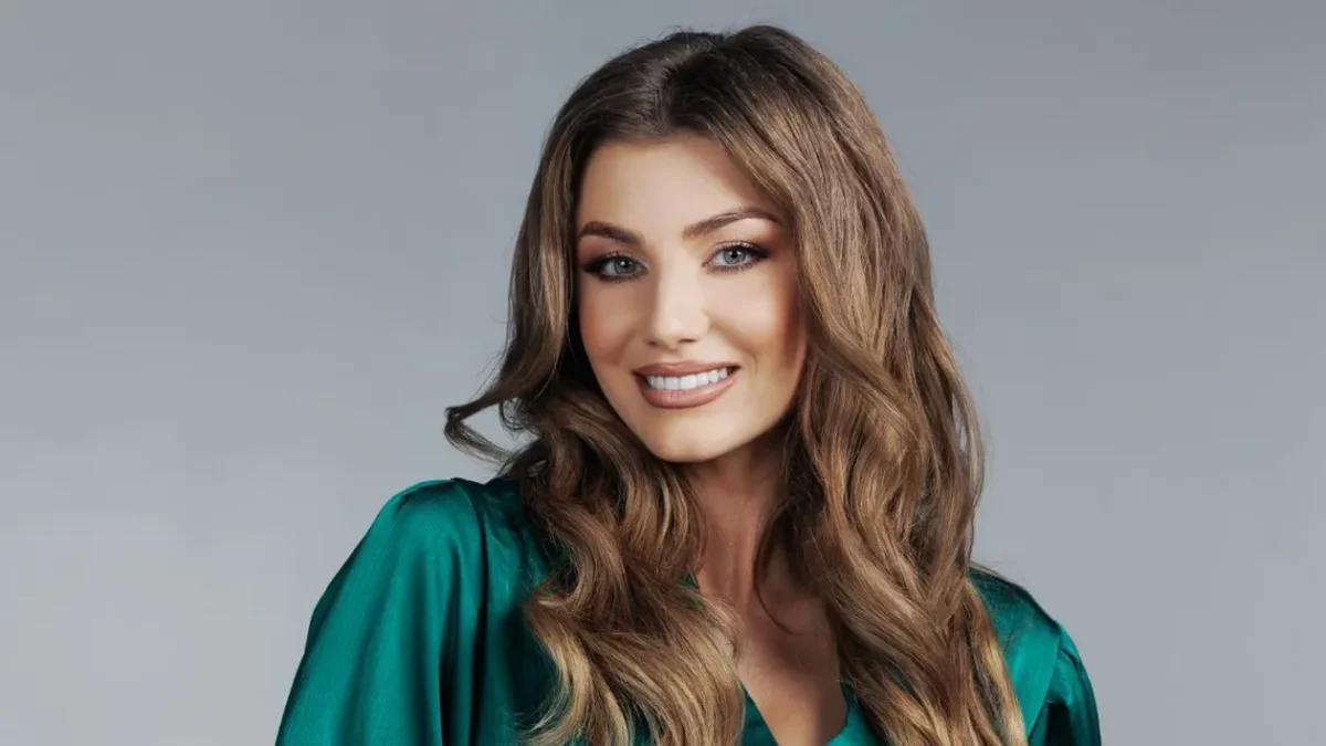 Imagine Stire Codruța Filip, în compania unui bărbat căsătorit! Au plecat în Spania și s-au distrat pe cinste: „Un puternic impact emoțional” | 2review.ro