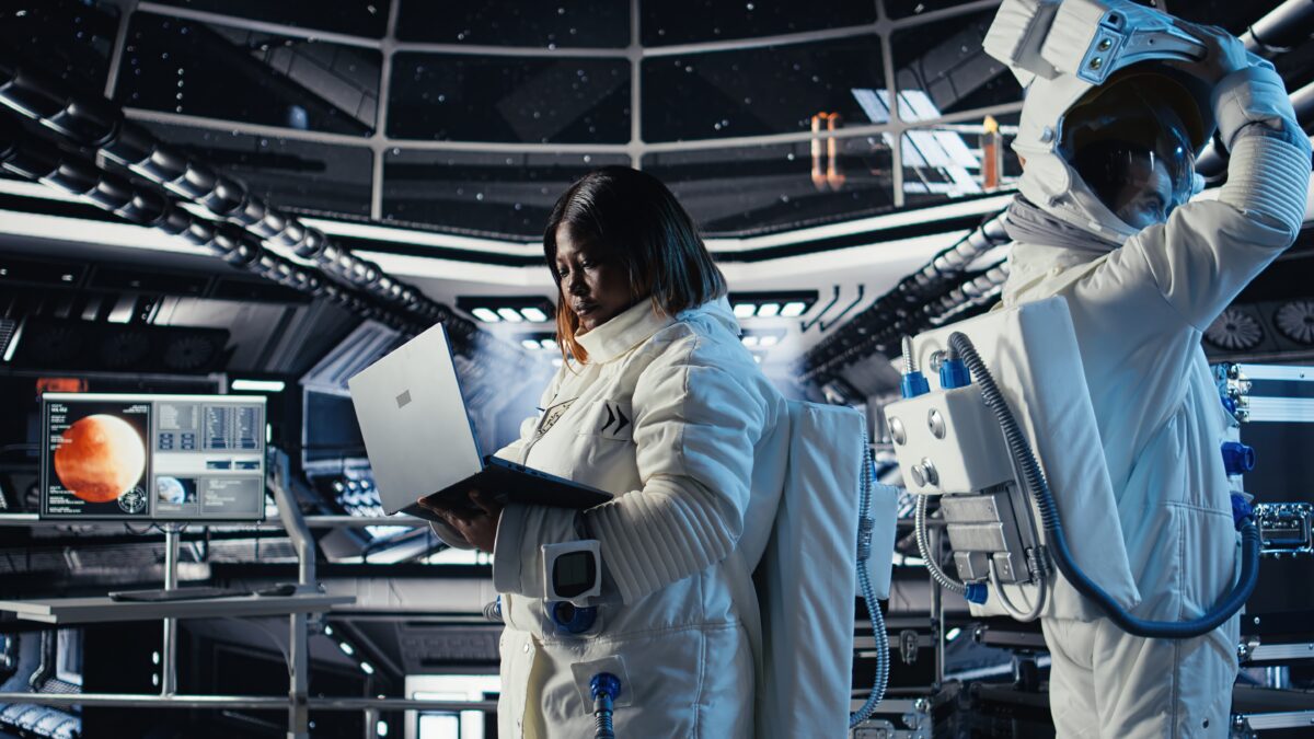 Imagine Stire Astronauții Artemis II, sub observație! NASA studiază efectele radiațiilor în spațiul îndepărtat | 2review.ro