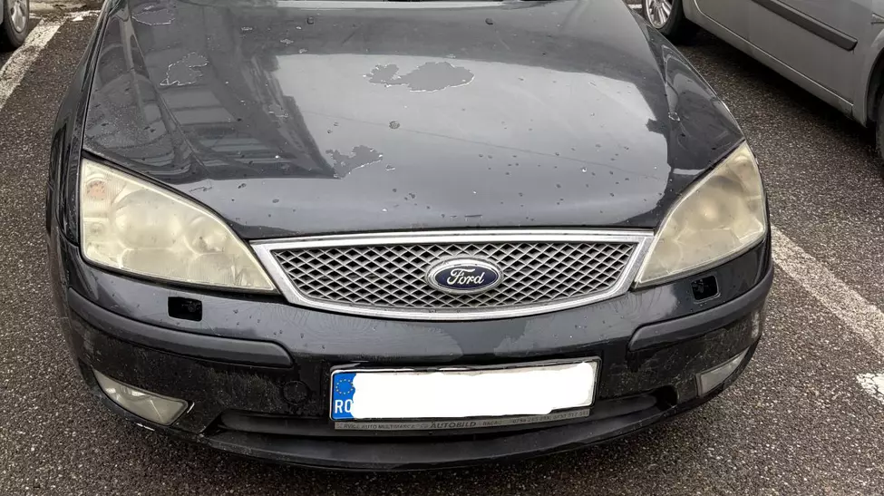 Imagine Stire Ford Mondeo la preț de nimic, vândut de ANAF în București. Suma de pornire i-a surprins pe toți | 2review.ro