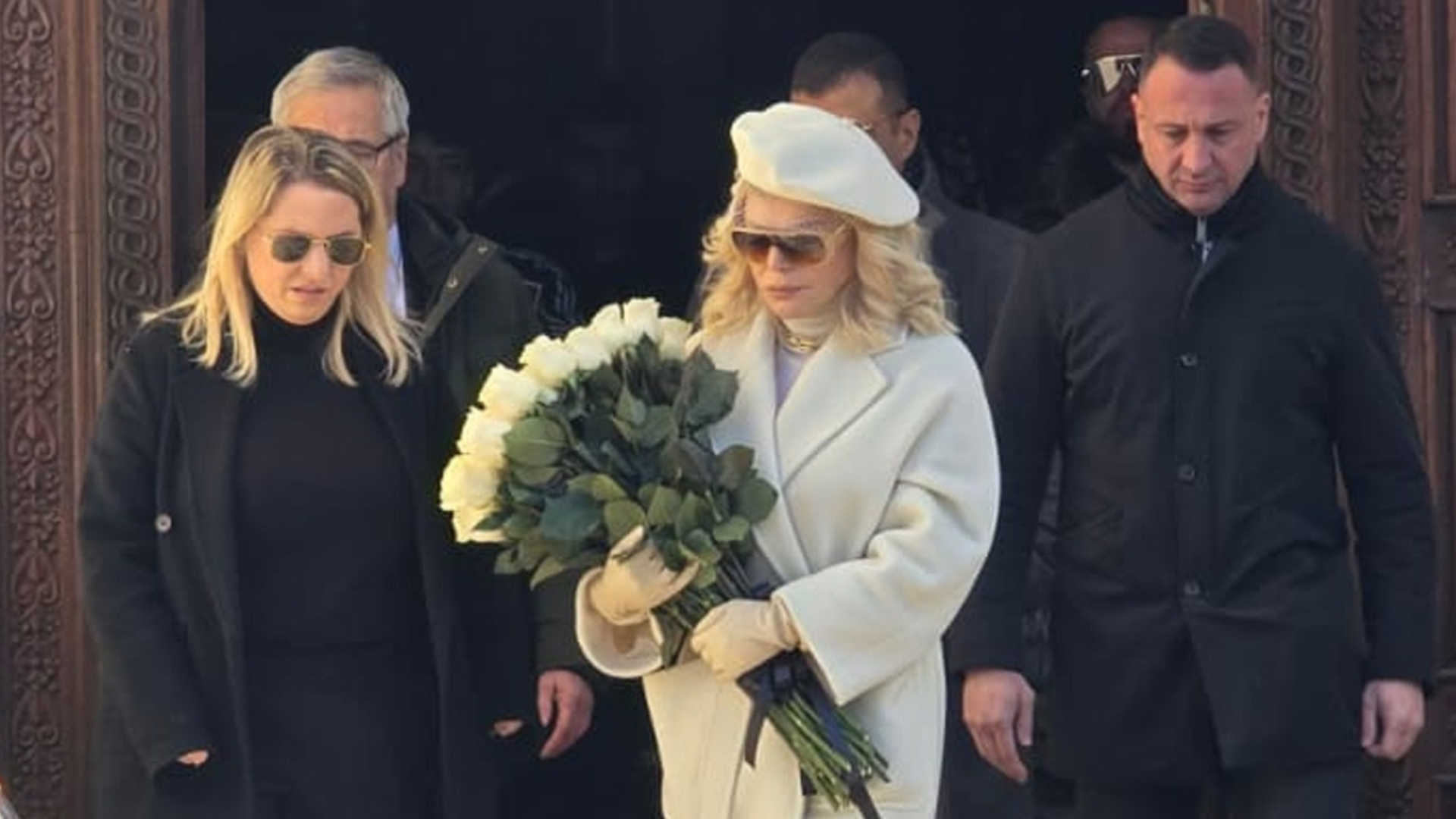 Loredana Groza, în doliu după pierderea unchiului