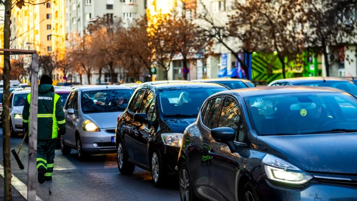 Imagine Stire Lovitură pentru șoferi. Mașinile clasice încep să dispară din 2030 | 2review.ro