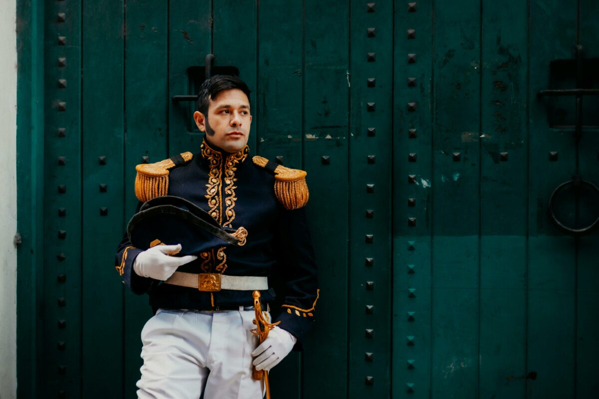 Imagine Stire Pălăria din exil a lui Napoleon, descoperită după decenii, va fi expusă lângă Paris | 2review.ro