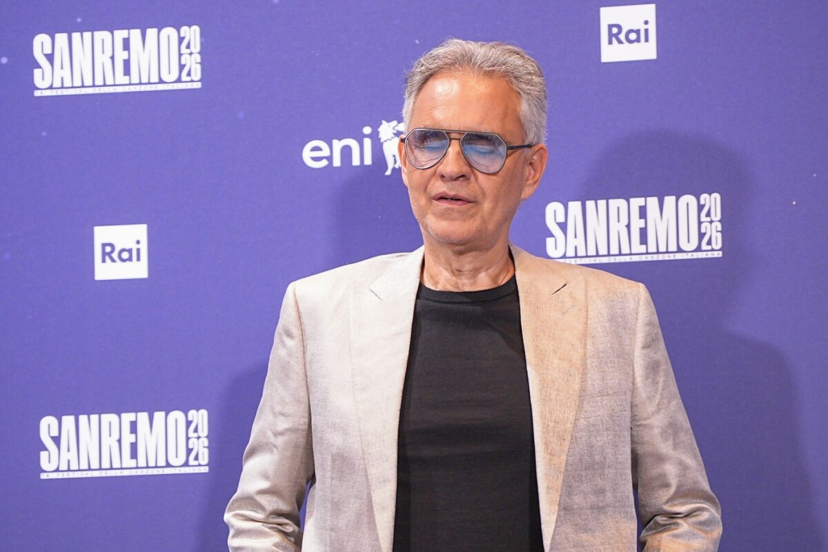 Imagine Stire Cum arată soția lui Andrea Bocelli acum. Veronica Berti e mai tânără cu 25 de ani decât soțul ei | 2review.ro