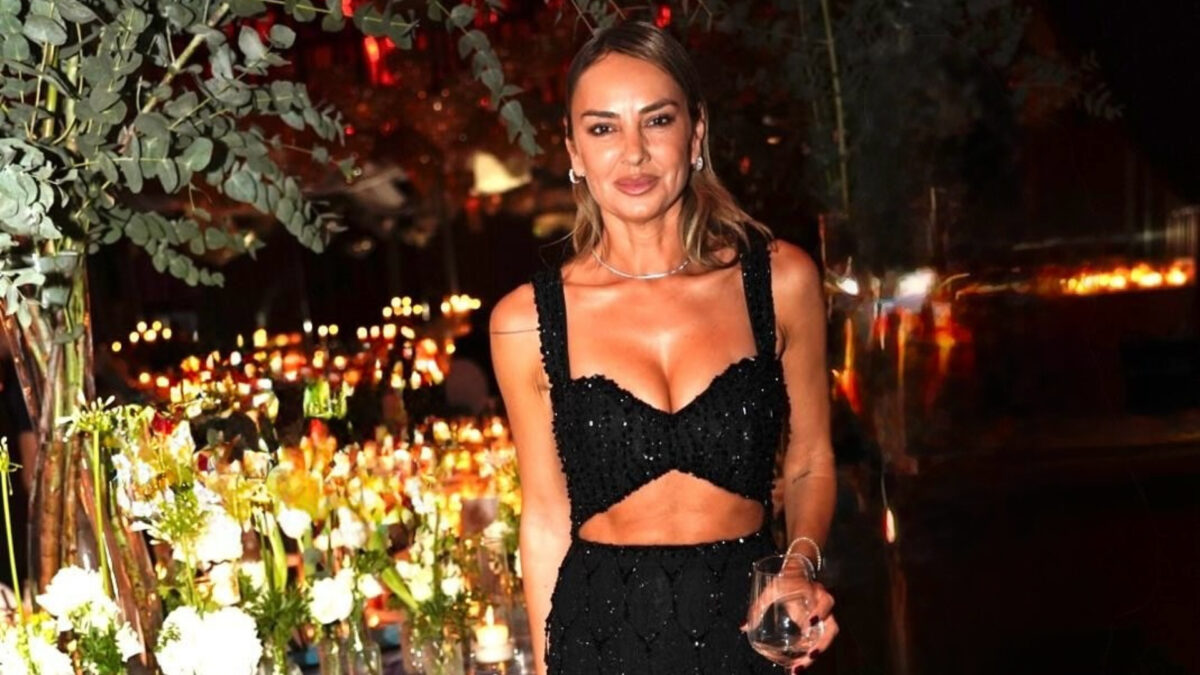 Imagine Stire Cum a reușit Roxana Ionescu să slăbească 15 kilograme! Dieta care a ajutat-o să ajungă la rezultatul dorit | 2review.ro