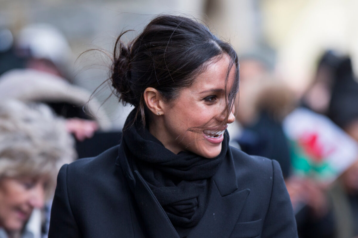 Imagine Stire Meghan Markle, criticată pentru gestul pe care l-a făcut la centenarul Reginei Elisabeta a II-a. „E dezgustător” | 2review.ro