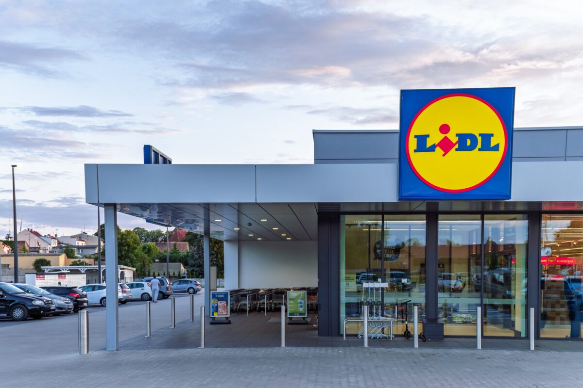 Imagine Stire Lidl dă cupon de 50 de lei înainte de Paște. Reducerile din magazine ajung până la 38% | 2review.ro