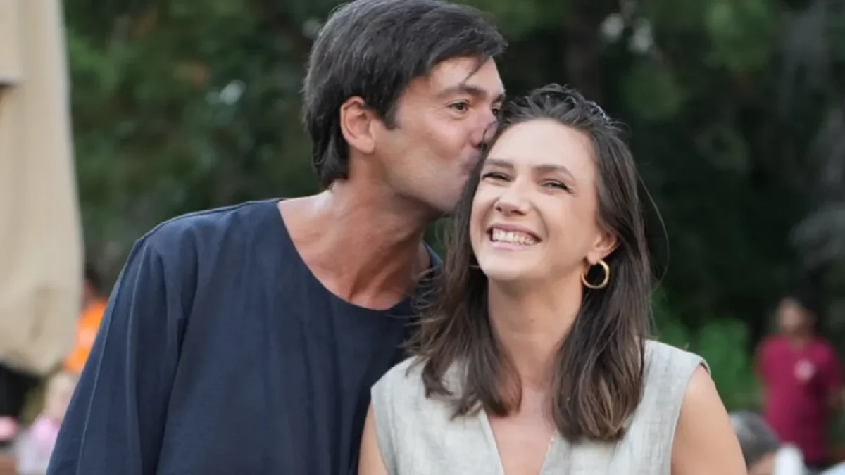 Imagine Stire Radu Vâlcan nu a venit cu mâna goală din Thailanda! Cu ce s-a întors la Adela Popescu după ce filmările pentru Insula Iubirii s-au încheiat: „Exotice” | 2review.ro